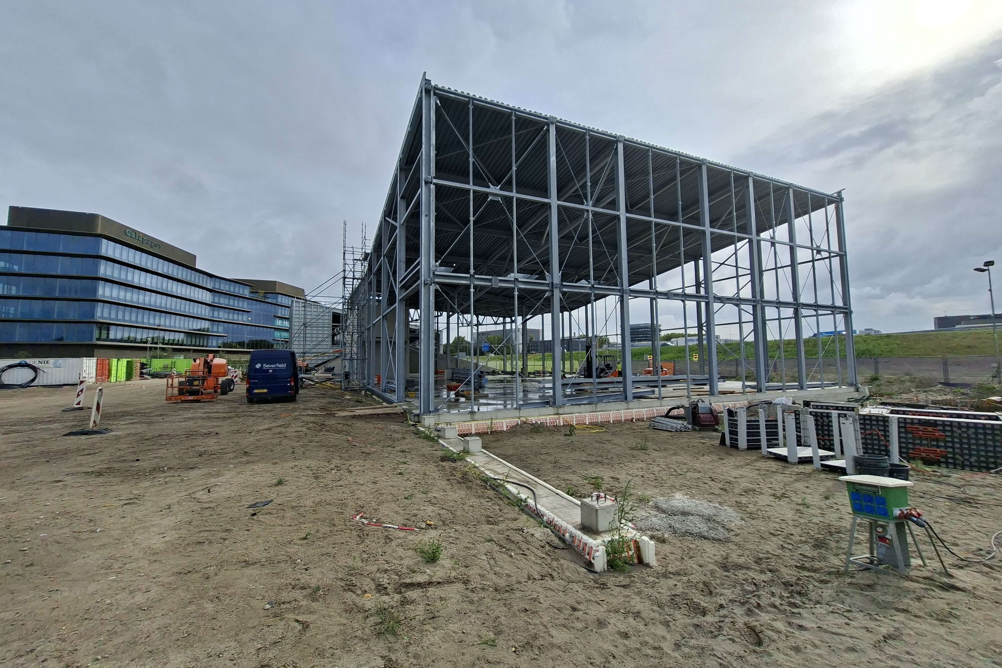 Staalconstructie P&BU Leiden