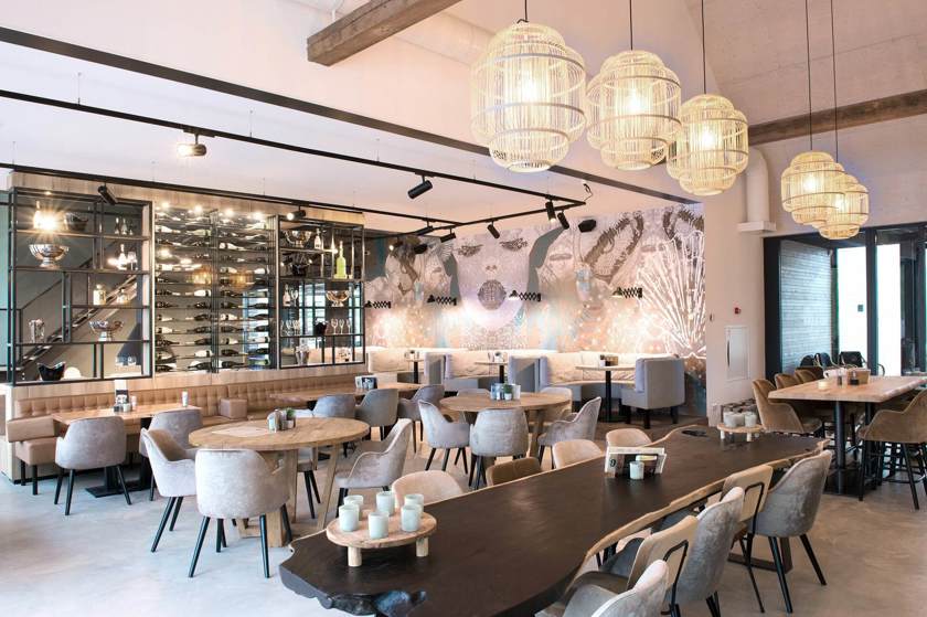 Ledverlichting in een restaurant met lagere energiekosten, meer comfort en sfeer