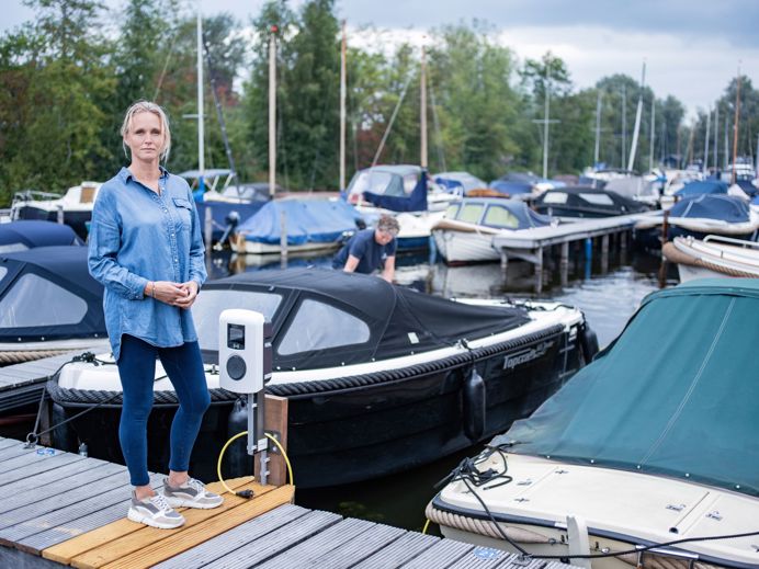 InCharge laadpaal voor elektrisch rijden in haven