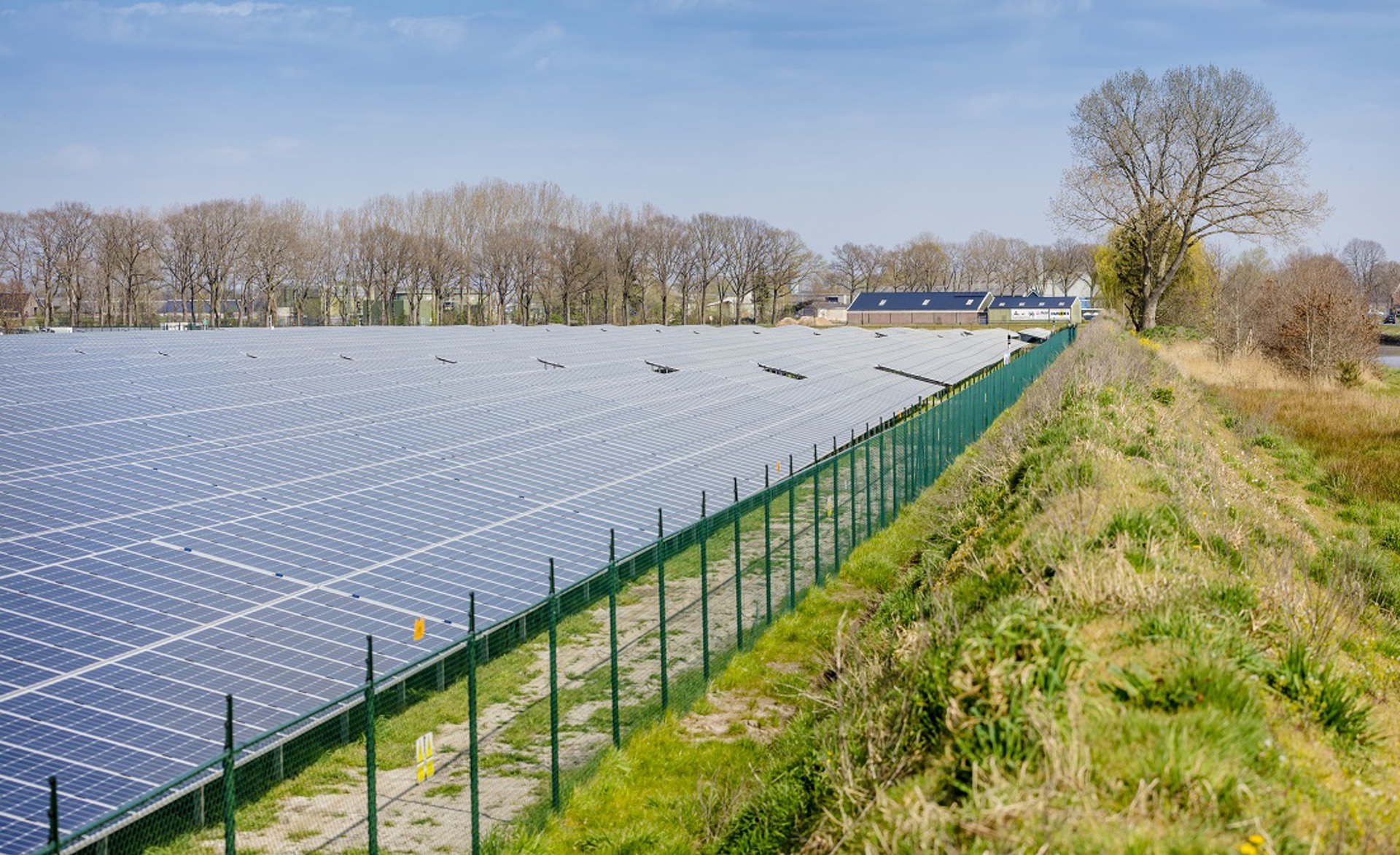 Zonnepark Nieuwe Dijk in Coevorden