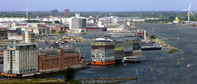 Samenwerken aan het elektrificeren van de Nederlandse havens