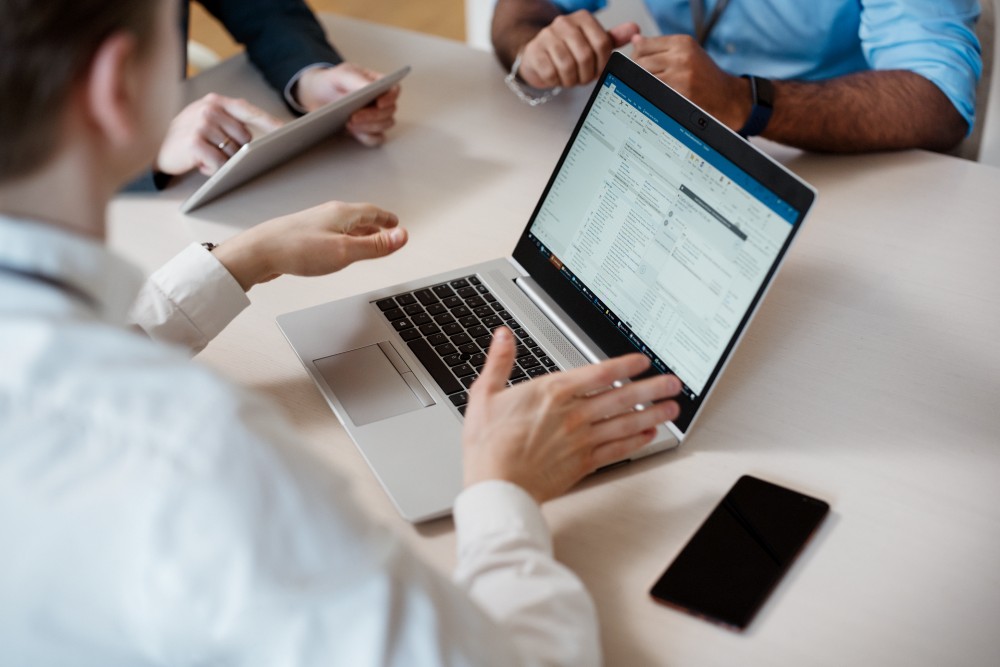 Signaal bij afwijkend energieverbruik, met bespaaradvies