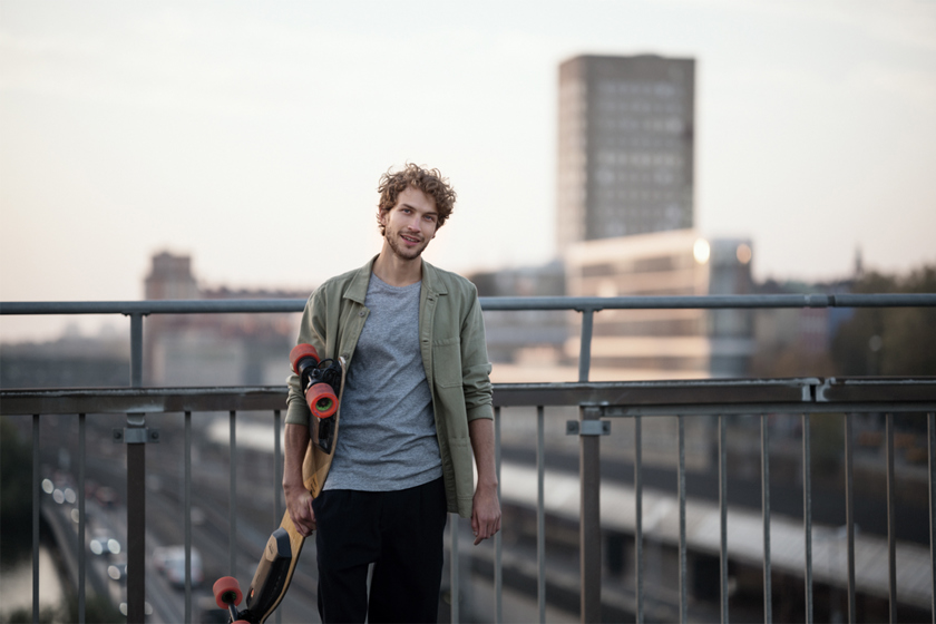 Jonge man op brug | Vattenfall Warmtescan