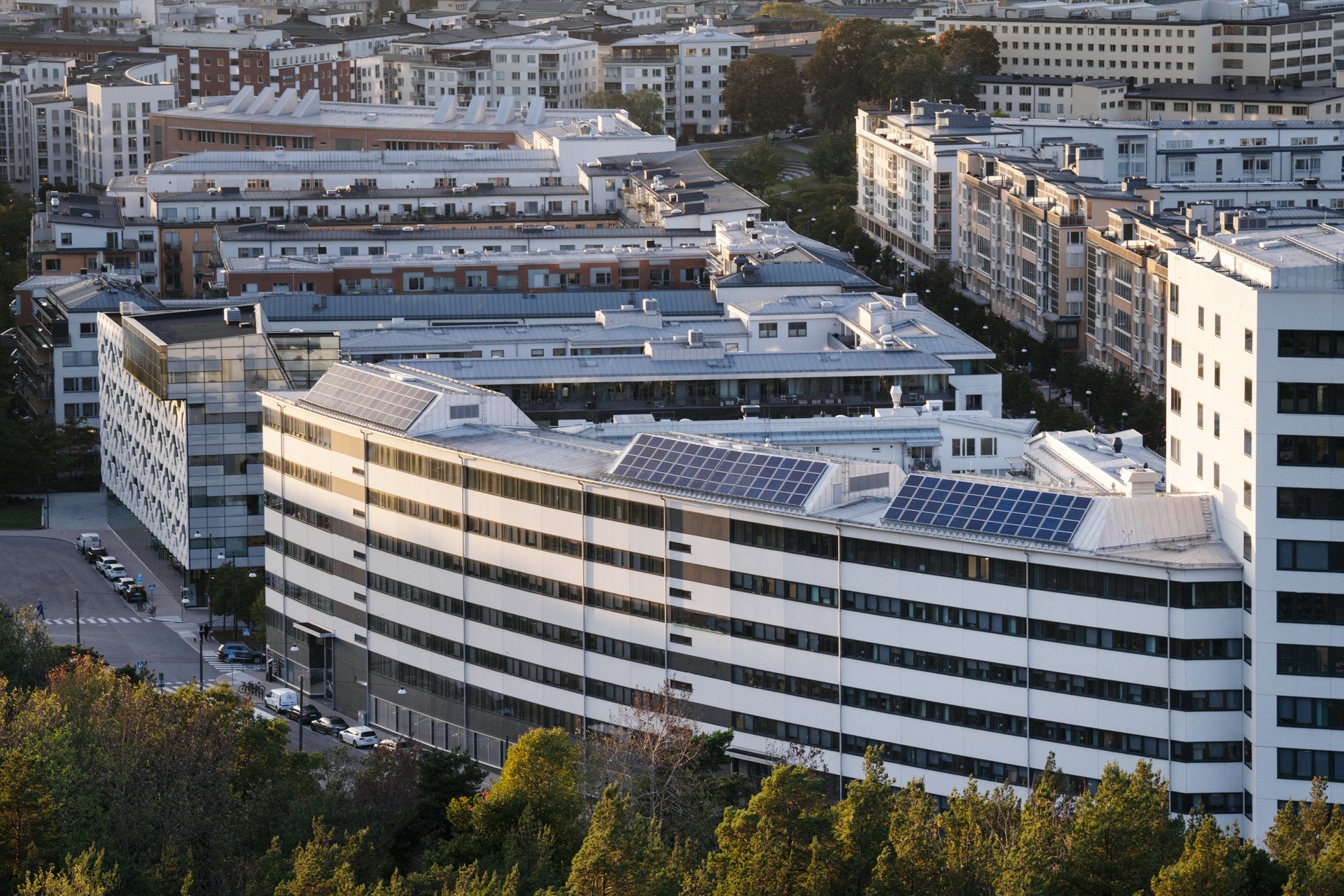 Zonnepanelen op een plat dak | Vattenfall Energie