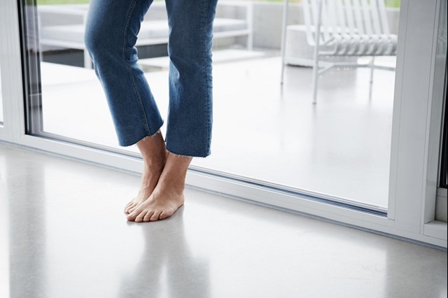 Blote voeten op de vloer | Vattenfall over verbruik airco