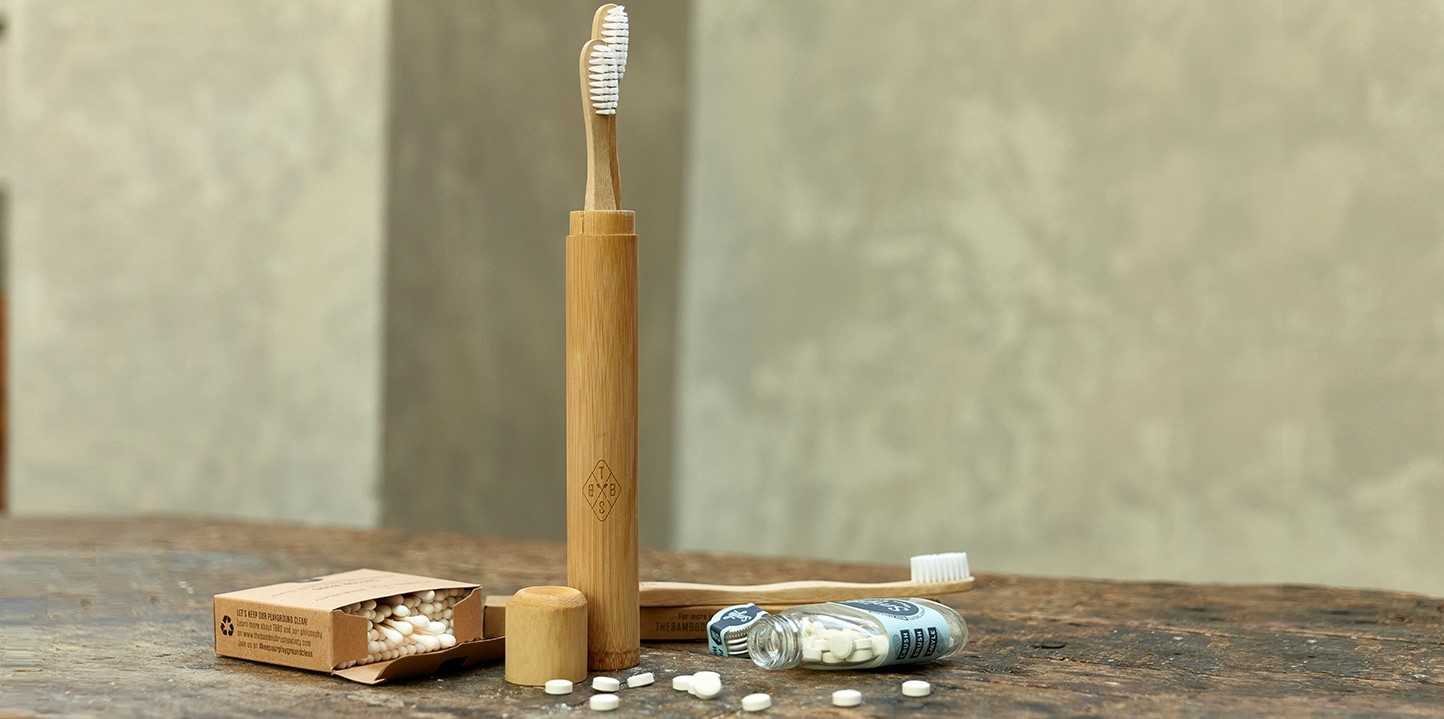 Tandenborstel gemaakt van bamboe door the Bamboo Brush Society